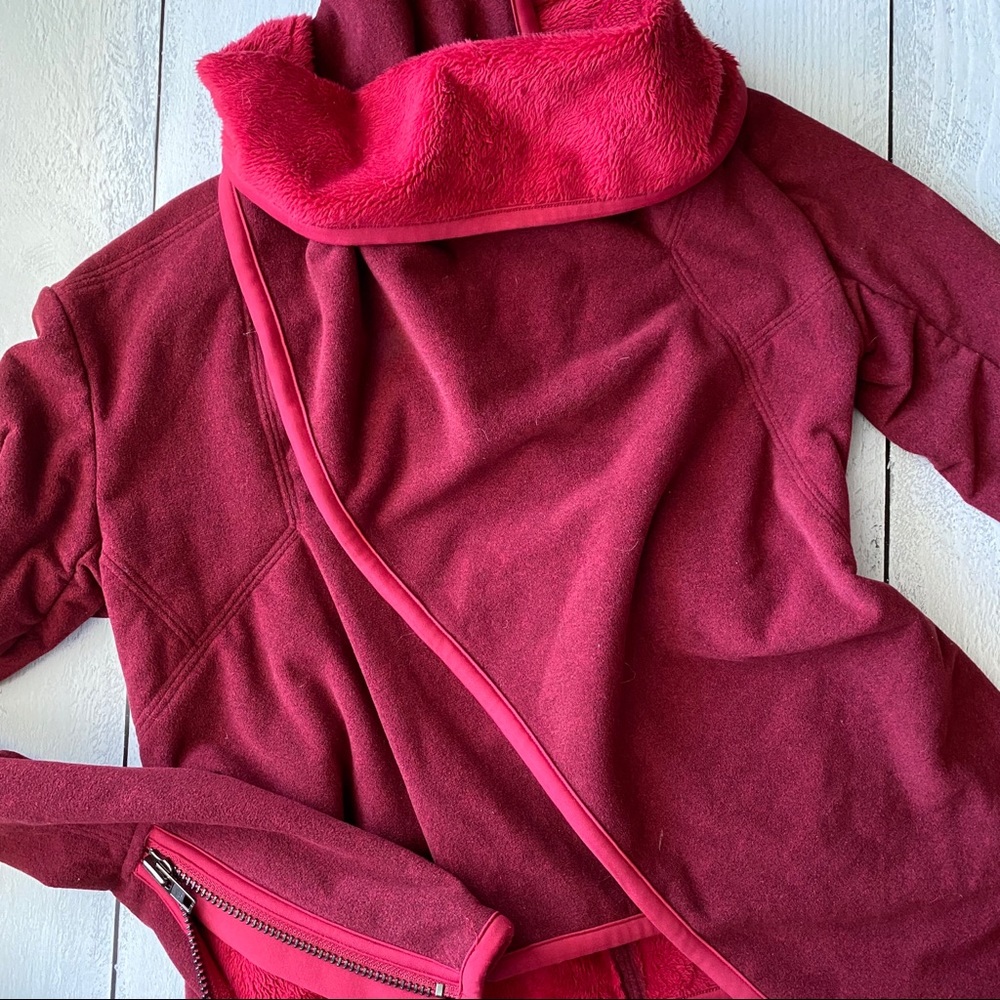 Lululemon Presence of Mind Jacket